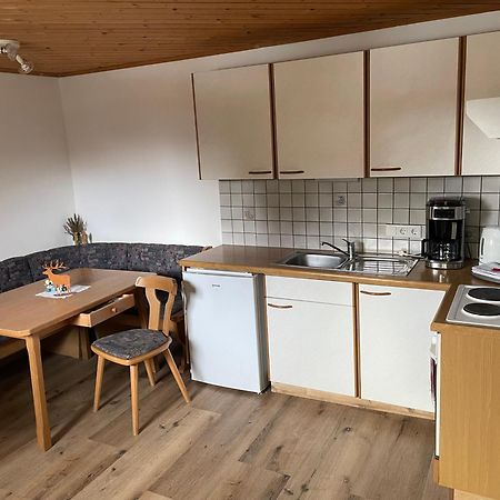 Ferienwohnung In Ruhiger Lage In บิชชอฟส์โฮเฟน ภายนอก รูปภาพ
